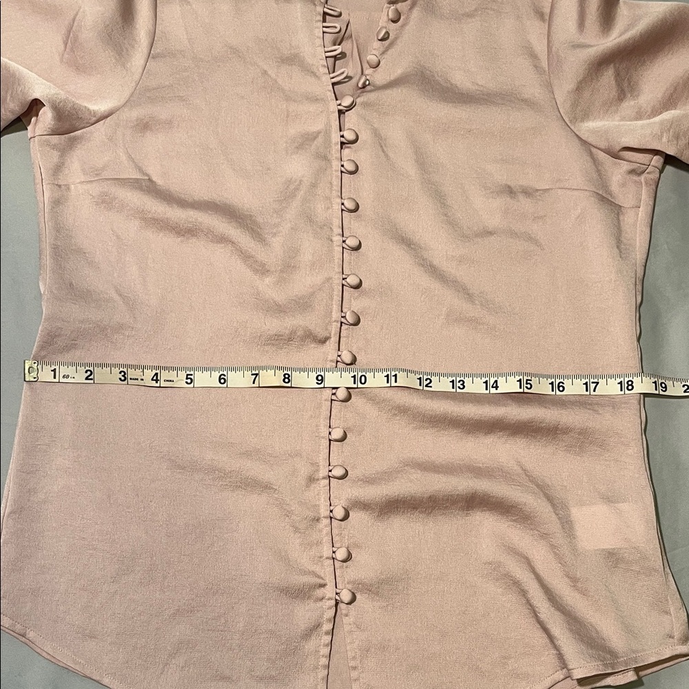 Express Pretty Pink Blush Ruffle Button Blouse size Medium Slim Fit Long Sleeve - Picture 6 of 13